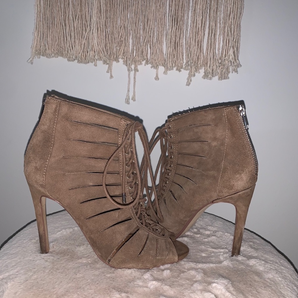 Steve Madden Heels - Picture 3 of 3